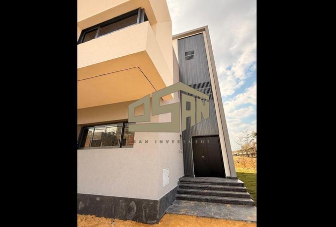 8538200 - Property Image 3