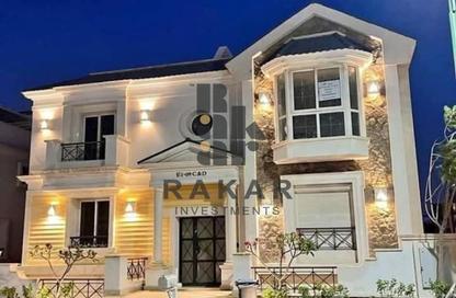 Villa - 4 Bedrooms - 5 Bathrooms for sale in Mountain View iCity - 5th Settlement Compounds - The 5th Settlement - New Cairo City - Cairo