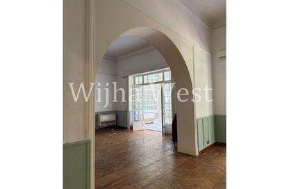 Apartment - 4 - 4 for rent in Zamalek - Cairo