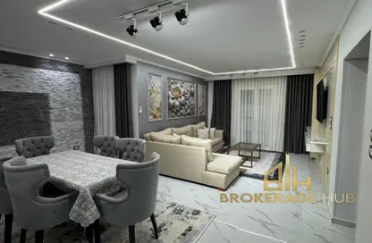 Penthouse - 3 Bedrooms - 3 Bathrooms for rent in Hyde Park - New Cairo City - Cairo