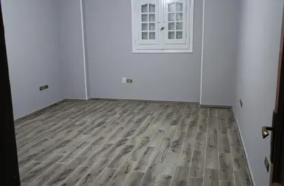 شقة - 3 غرف نوم - 2 حمامات للايجار في شارع علي السباعي - الياسمين 5 - الياسمين - مدينة القاهرة الجديدة - القاهرة