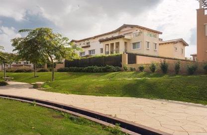 Villa - 5 - 7 for sale in Cluster 18 - Hyde Park - New Cairo City - Cairo
