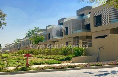 Townhouse - 4 - 3 for sale in Palm Hills New Cairo - 5th Settlement Compounds - The 5th Settlement - New Cairo City - Cairo