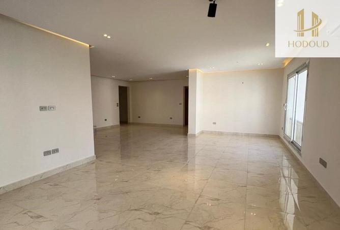 72452425 - Property Image 2