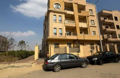 شقة - 3 غرف نوم - 2 حمامات للبيع في المجاورة الثانية - المنطقة السابعة - مدينة الشروق - القاهرة شقة - 3 غرف نوم - 2 حمامات للبيع في المجاورة الثانية - المنطقة السابعة - مدينة الشروق - القاهرة