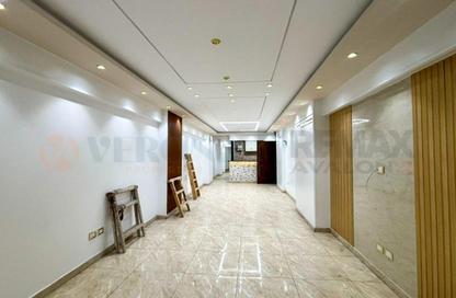 Apartment - 3 Bedrooms - 2 Bathrooms for sale in Saraya - Sidi Beshr - Hay Awal El Montazah - Alexandria