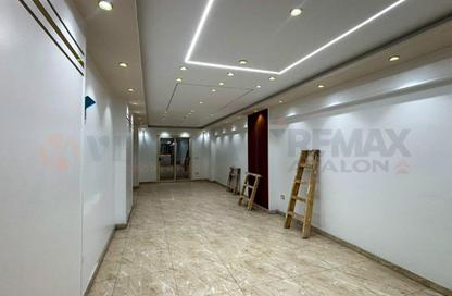Apartment - 3 Bedrooms - 2 Bathrooms for sale in Saraya - Sidi Beshr - Hay Awal El Montazah - Alexandria