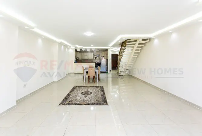 93258472 - Property Image 3