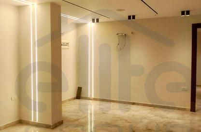 Co-Working Space - Studio - 1 Bathroom for rent in Saba Basha - Hay Sharq - Alexandria