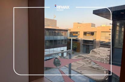 عيادة - استوديو - 1 حمام للايجار في سكاى واك - طريق مصر اسكندرية الصحراوي - الجيزة
