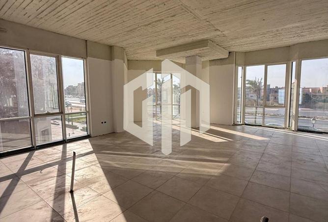 93257040 - الصورة الرئيسية للعقار