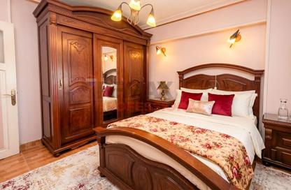 Apartment - 3 - 2 for sale in Moharam Bek St. - Moharam Bek - Hay Wasat - Alexandria