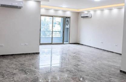 Office Space - Studio - 3 Bathrooms for rent in Crystal Plaza - Zahraa El Maadi - Hay El Maadi - Cairo