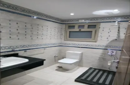 شقة - 3 غرف نوم - 3 حمامات للايجار في جاليريا  مون فالى - المستثمرين الجنوبية - مدينة القاهرة الجديدة - القاهرة