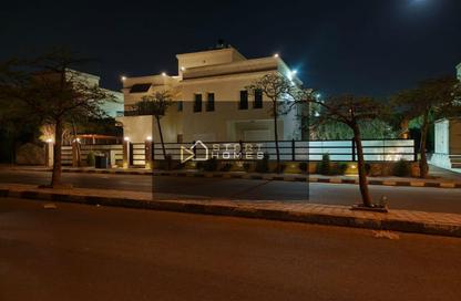 Villa - 4 Bedrooms - 4 Bathrooms for rent in El Rehab Extension - Al Rehab - New Cairo City - Cairo