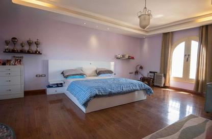 Villa - 6 - 7 for sale in Al Diplomaseen - 2nd District - Sheikh Zayed City - Giza