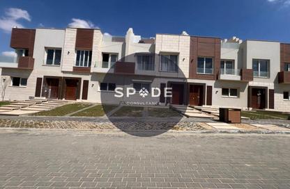 Townhouse - 4 Bedrooms - 4 Bathrooms for sale in Azzar 2 - 5th Settlement Compounds - The 5th Settlement - New Cairo City - Cairo