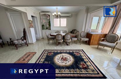 شقة - 2 غرف نوم - 1 حمام للايجار في شارع عمارة اليمنى - الزمالك - القاهرة