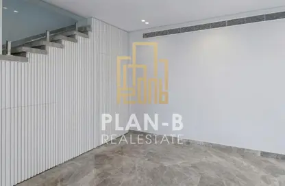 فيلا - 4 غرف نوم - 3 حمامات للايجار في ذا كراون - طريق مصر اسكندرية الصحراوي - مدينة 6 أكتوبر - الجيزة