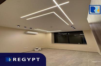 مساحات مكتبية - استوديو - 1 حمام للايجار في فى90 - شارع التسعين الشمالي - التجمع الخامس - مدينة القاهرة الجديدة - القاهرة