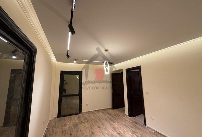 100924847 - Property Image 2