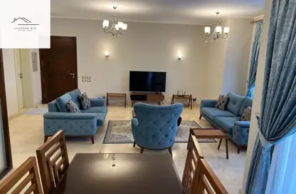 شقة - 2 غرف نوم - 2 حمامات للايجار في فيلدج جيت - المستثمرين الجنوبية - مدينة القاهرة الجديدة - القاهرة