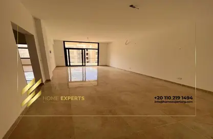 شقة - 3 غرف نوم - 3 حمامات للايجار في مون ريزيدنس - فيفث سكوير - التجمع الخامس - مدينة القاهرة الجديدة - القاهرة