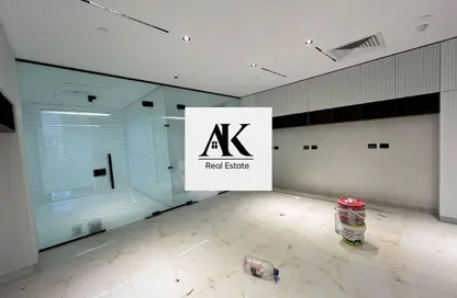 Office Space - 2 Bedrooms - 1 Bathroom for rent in Hyde Park - New Cairo City - Cairo