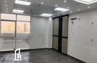 عيادة - استوديو - 3 للبيع في شارع التسعين الشمالي - التجمع الخامس - مدينة القاهرة الجديدة - القاهرة