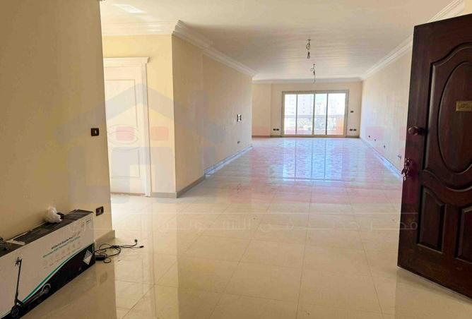 83402723 - Property Image 3