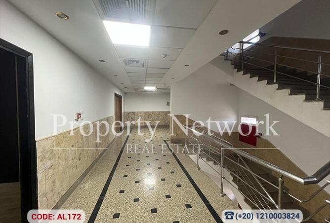 69837847 - صورة العقار 3