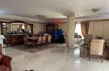 Apartment - 4 Bedrooms - 4 Bathrooms for sale in Al Nozha St. - Ard El Golf - Heliopolis - Masr El Gedida - Cairo