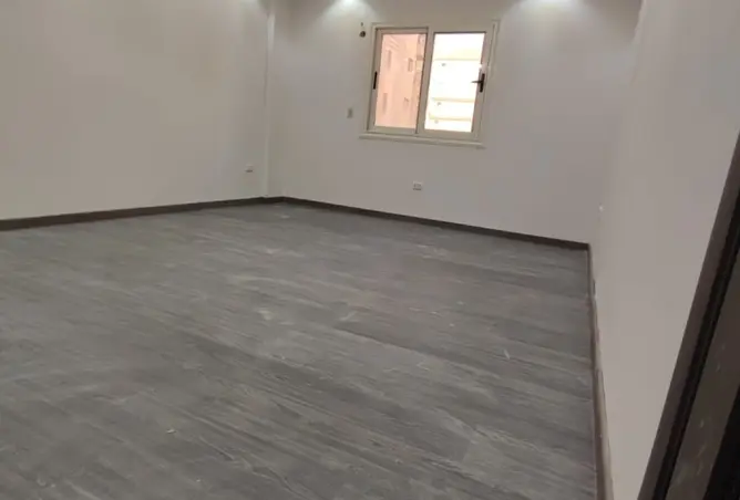 118281906 - Property Image 2