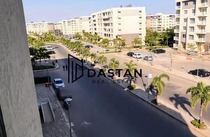 شقة - 3 غرف نوم - 2 حمامات للبيع في B10 - مدينتي - القاهرة