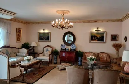 شقة - 3 غرف نوم - 2 حمامات للبيع في 6 ويست - بيفرلي هيلز - كمبوندات الشيخ زايد - الشيخ زايد - الجيزة