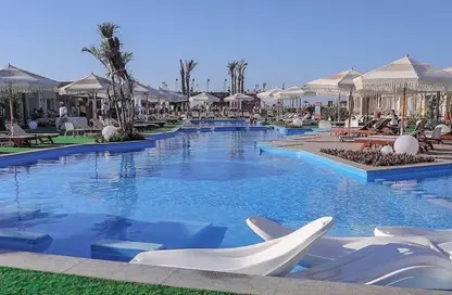 شاليه - 2 غرف نوم - 2 حمامات للبيع في جايا - راس الحكمة - الساحل الشمالي