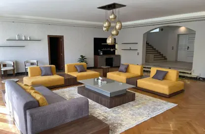 Palace - 6 Bedrooms - 7+ Bathrooms for rent in Al Karma 1 - 4th District - Sheikh Zayed City - Giza