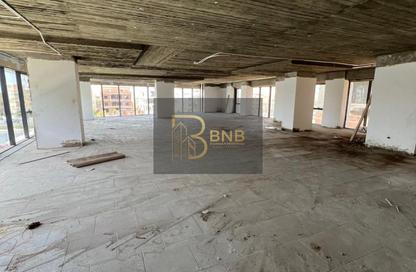 Office Space - Studio - 4 Bathrooms for rent in Golden Gate - South Teseen St. - The 5th Settlement - New Cairo City - Cairo