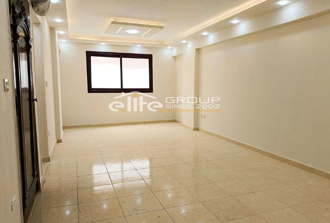 73774194 - Property Main Image