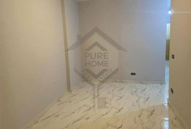 62892279 - Property Main Image