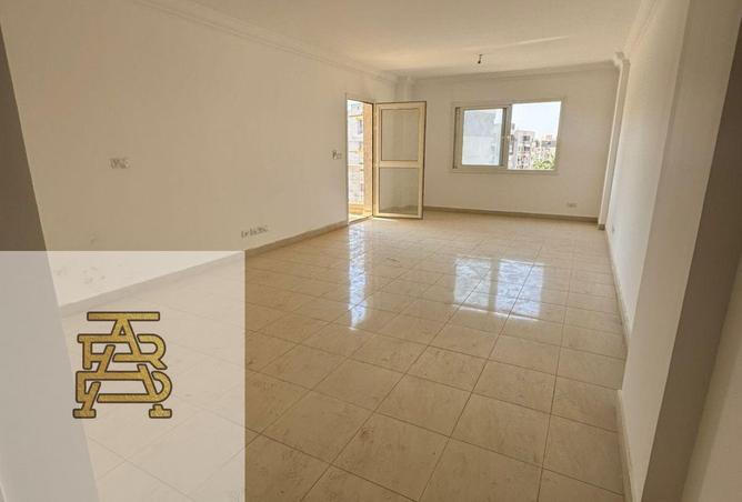 70631832 - صورة العقار 2