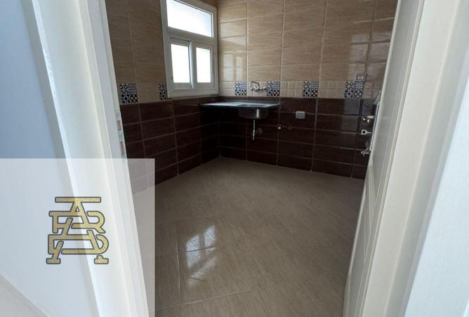 70631832 - صورة العقار 3