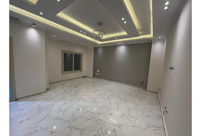 77609859 - Property Image 3