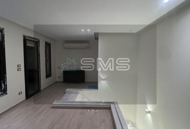 52720257 - Property Image 2