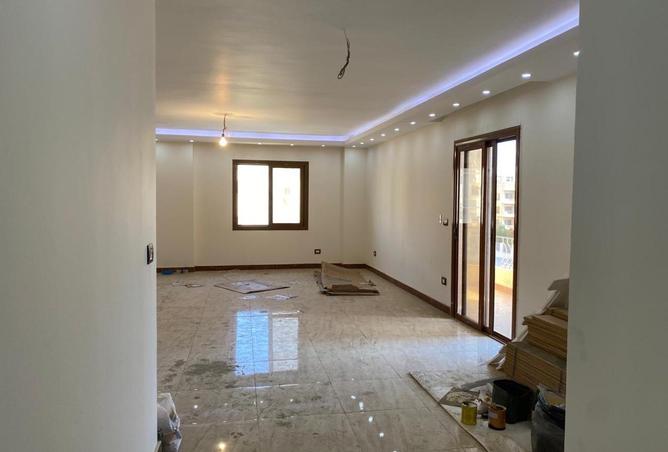 57242341 - صورة العقار 2