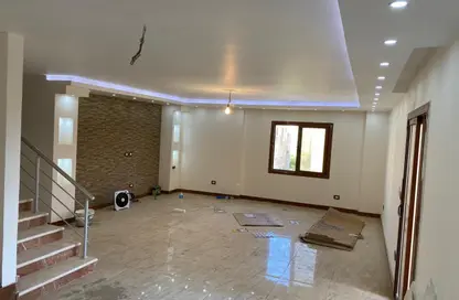 دوبلكس - 3 غرف نوم - 3 حمامات للايجار في بيفرلي هيلز - كمبوندات الشيخ زايد - الشيخ زايد - الجيزة