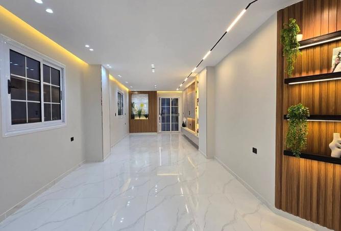 101789582 - Property Image 2