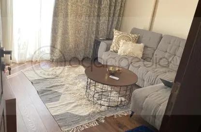 Apartment - 3 Bedrooms - 2 Bathrooms for sale in Mountain View Hyde Park - 5th Settlement Compounds - The 5th Settlement - New Cairo City - Cairo