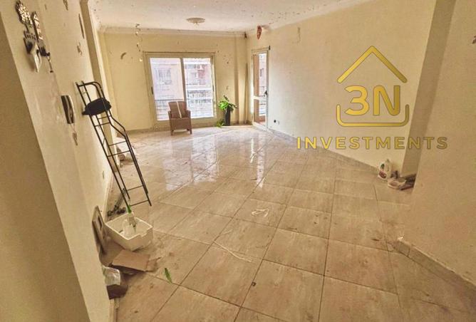101778844 - Property Image 3
