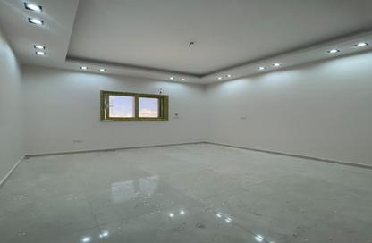 Apartment - 3 Bedrooms - 1 Bathroom for rent in El Kawther District - Hurghada - Red Sea Apartment - 3 Bedrooms - 1 Bathroom for rent in El Kawther District - Hurghada - Red Sea